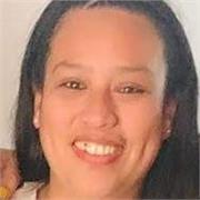 Profesora especializada en jardín y primer año en todas las materias de primaria